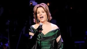 Renée Fleming Singing