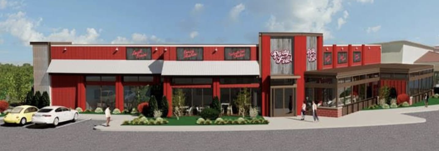 Restaurants in Franklin, TN, Party Fowl, food for the entire family.