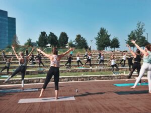 Barre3, outdoor activities in Franklin, TN, outdoor fitness activities with Barre3.
