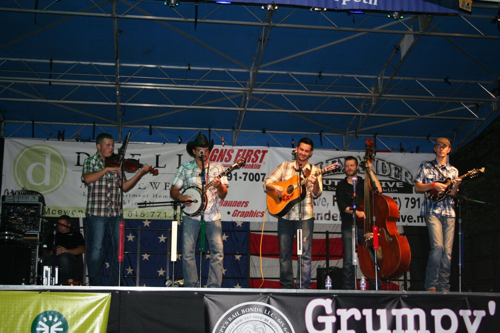 Downtown Franklin, TN Festival, Bluegrass Along the Harpeth, music and shopping event.