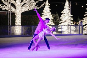 Holiday Events Nashville, TN Shows - A Country Christmas at Gaylord Opryland Nashville.