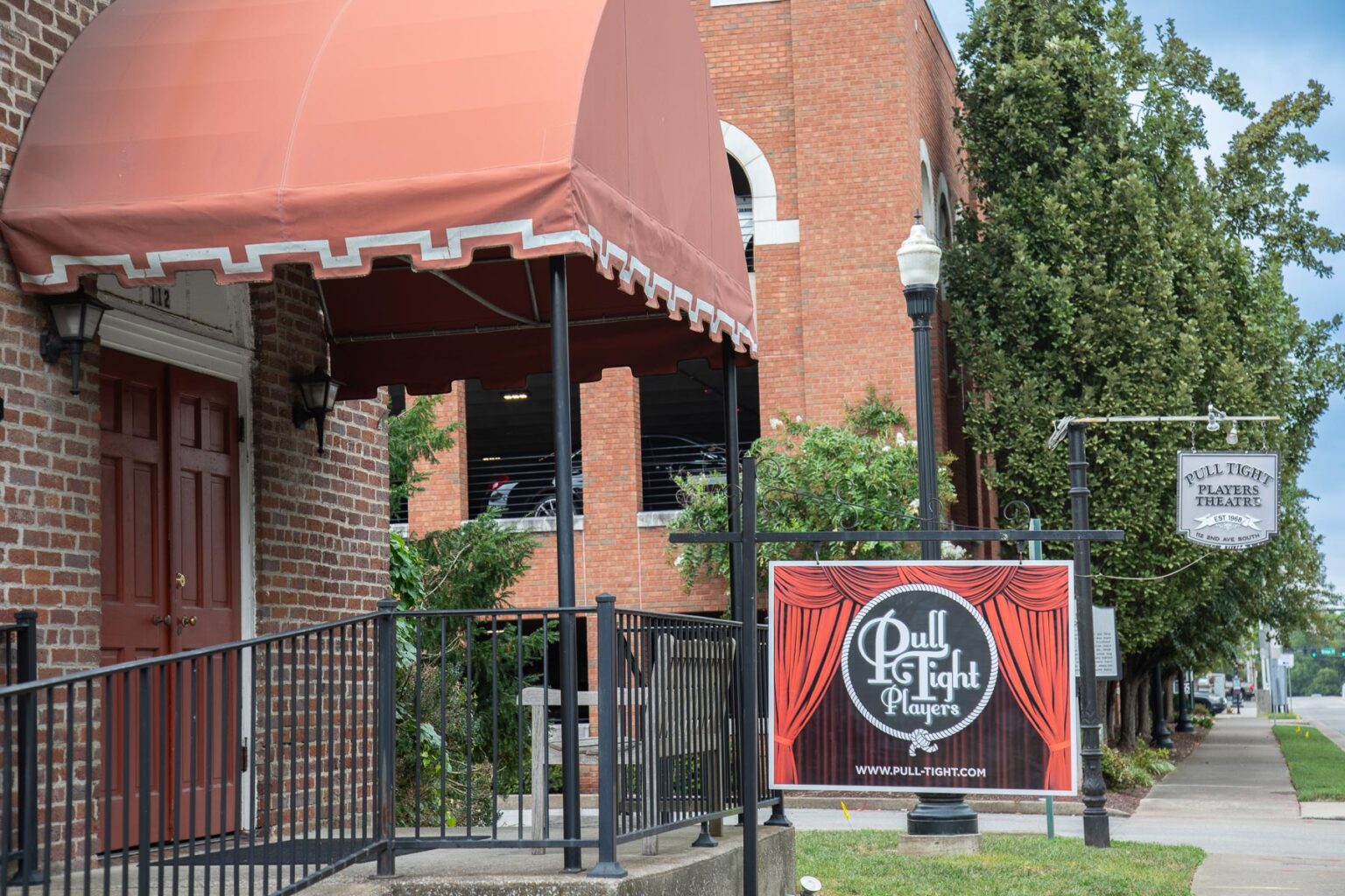 Pull-Tight Players Theatre Downtown Franklin, TN_Exterior.