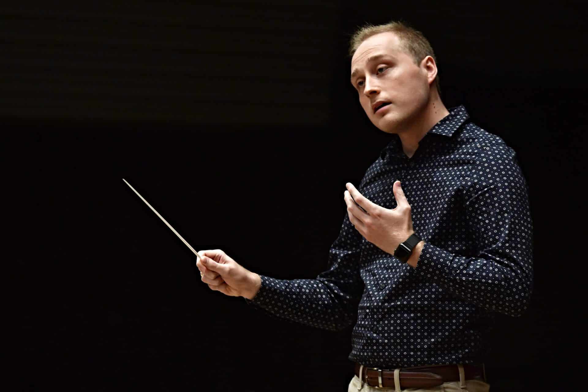 Middle Tennessee Sinfonietta Keever Conducting.