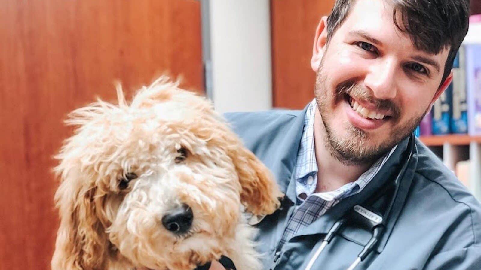 Dr. James_Williamson County Animal Hospital Franklin, TN.