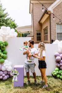 Balloons and Cake Backdrop – Magari Events Nashville 2.