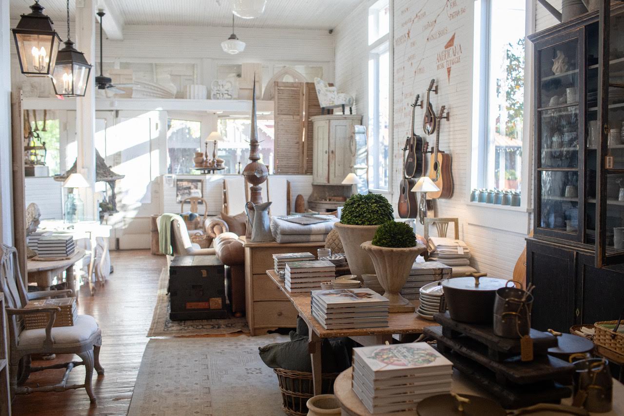 Patina Home & Garden Leiper's Fork, Tennessee_Store.