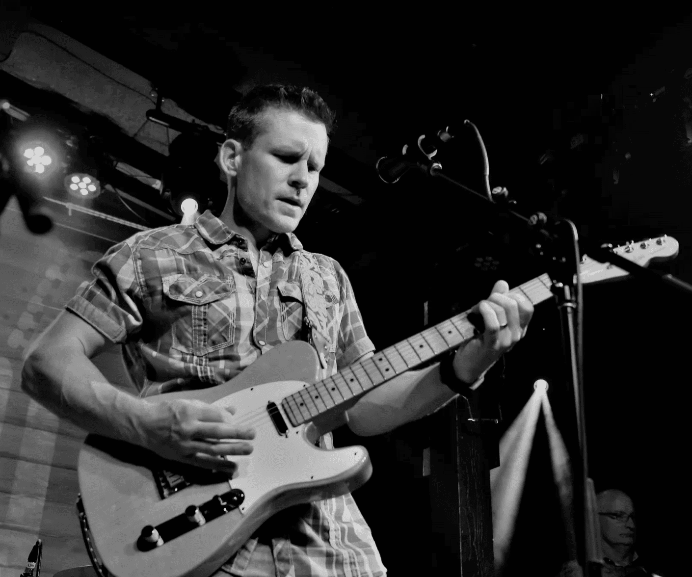 THE MIKE THOMAS BAND