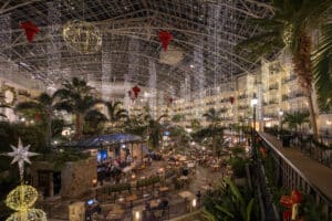 A Country Christmas Nashville-Gaylord Opryland Nashville, TN_-Cascades atrium Seth Parker -Cascades