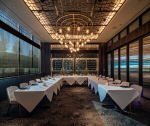 Perry's Steakhouse & Grille restaurant in Franklin, TN offers fine dining, private dining rooms, large bar area in a modern setting. 