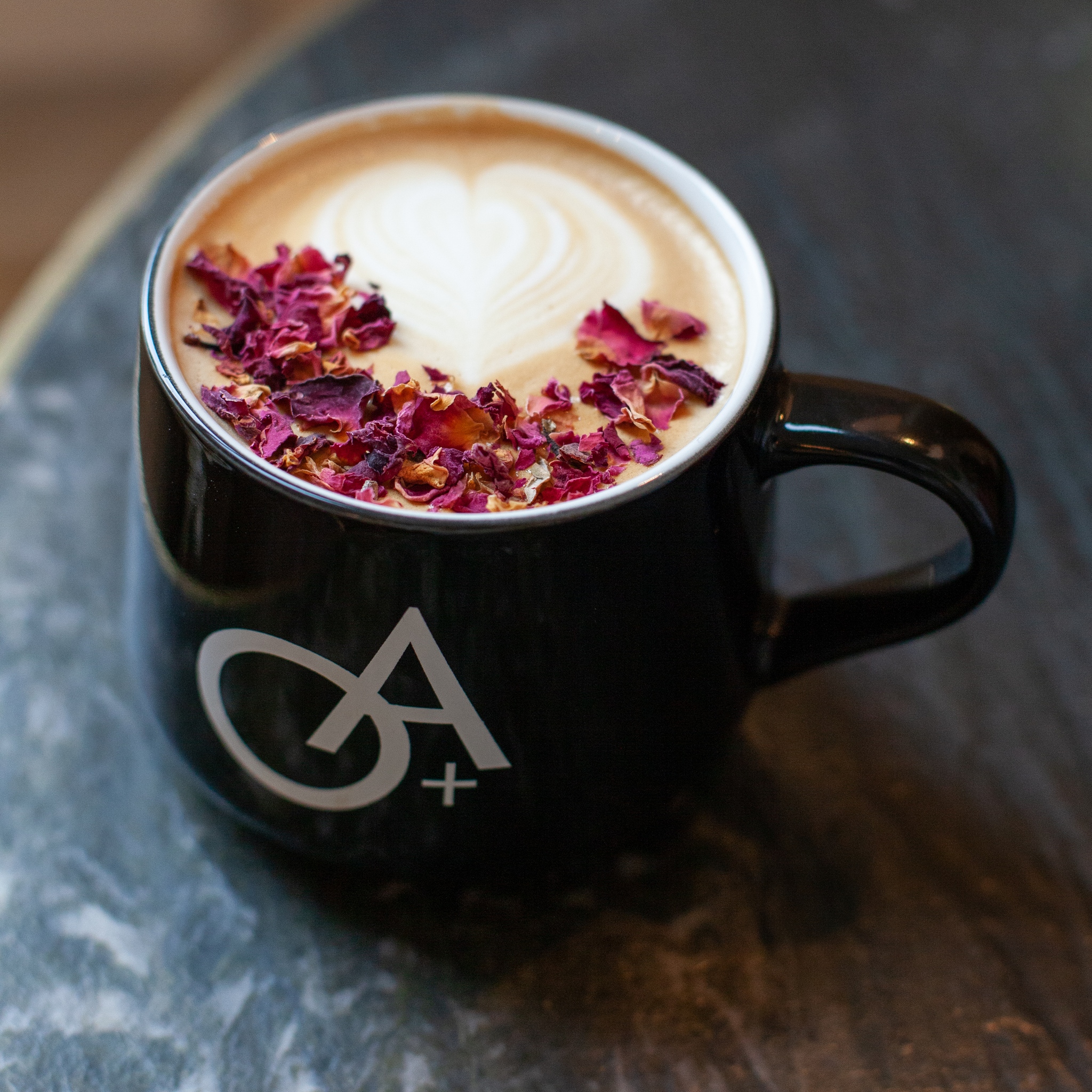 Warm Up in Downtown Franklin: Cozy Spots for the Perfect Hot Beverage