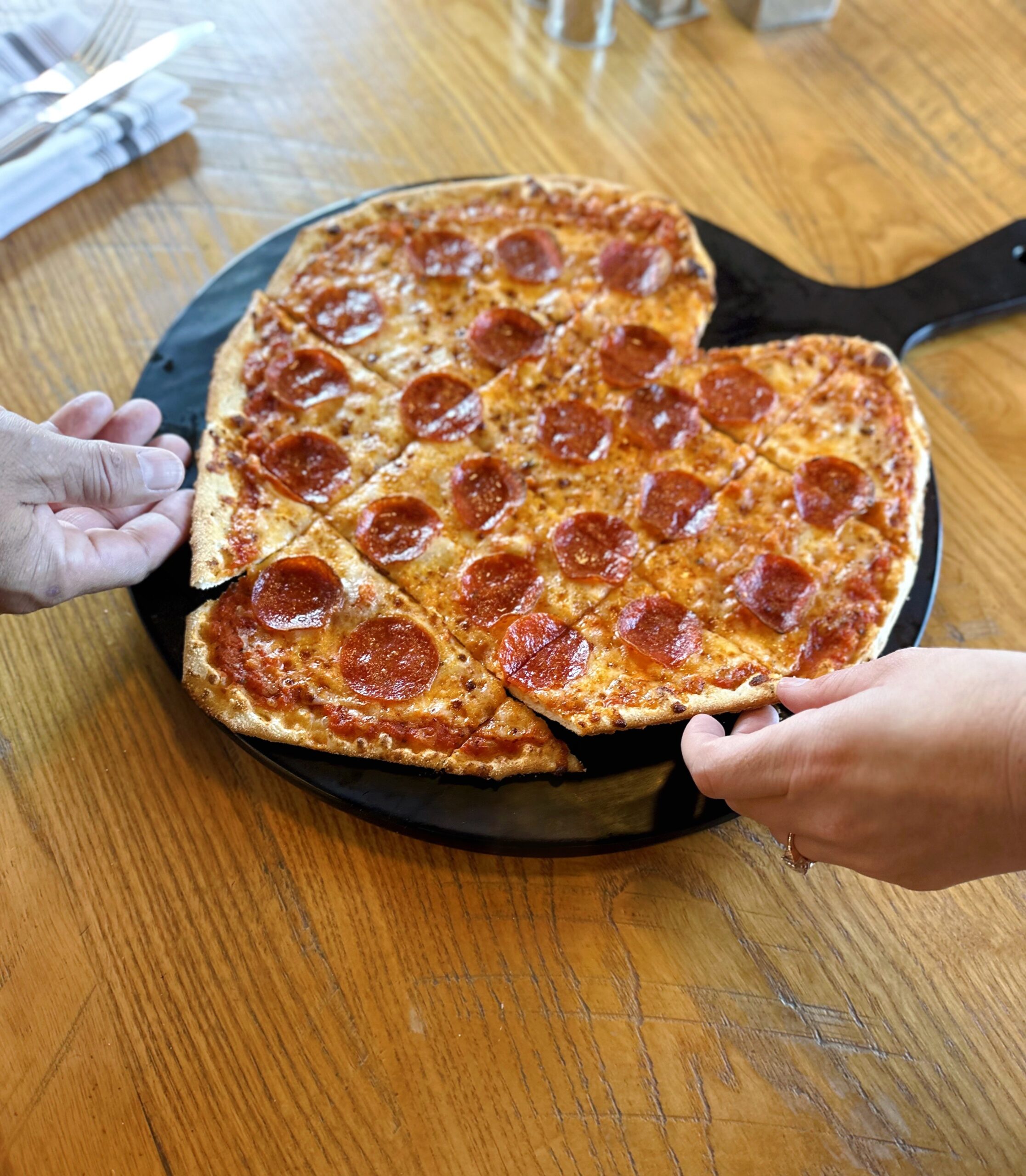 Scout’s Pub Westhaven_A Pizza My Heart