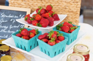 Five Points Franklin Market Downtown Franklin_Strawberries