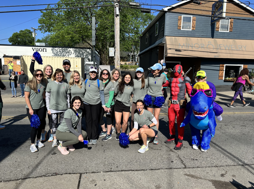 Fleet Feet Nashville’s Rock 'n' Roll Marathon Cheer Station & Q&A in Brentwood, TN.