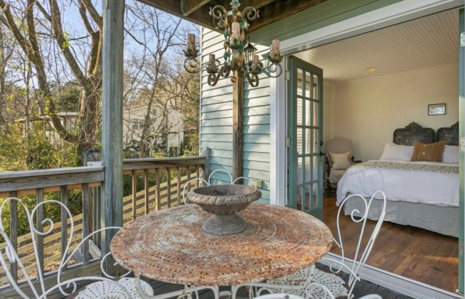 House and Sanctuary Cottage Leiper's Fork TN