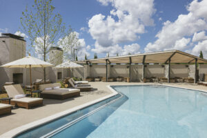 Drift Nashville, TN Pool_Credit Feinblatt 2