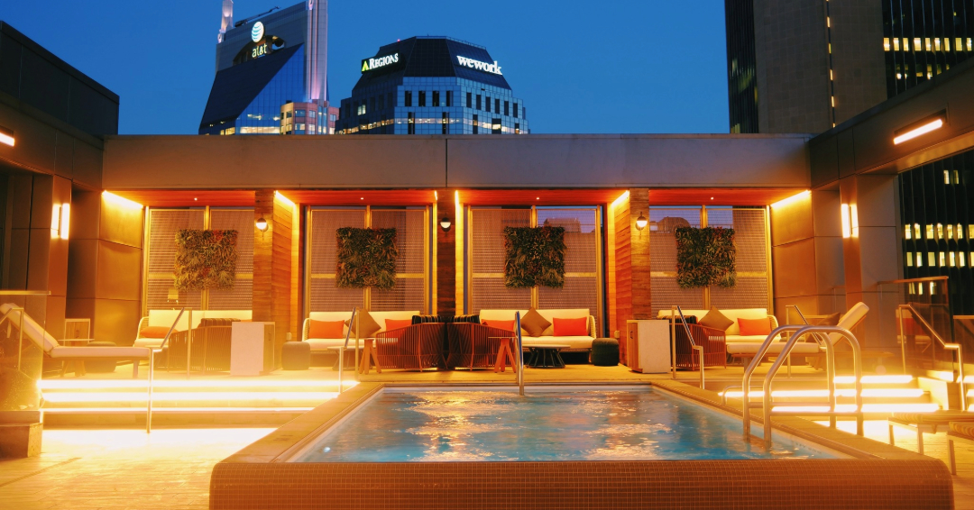 Bobby Hotel Rooftop Lounge