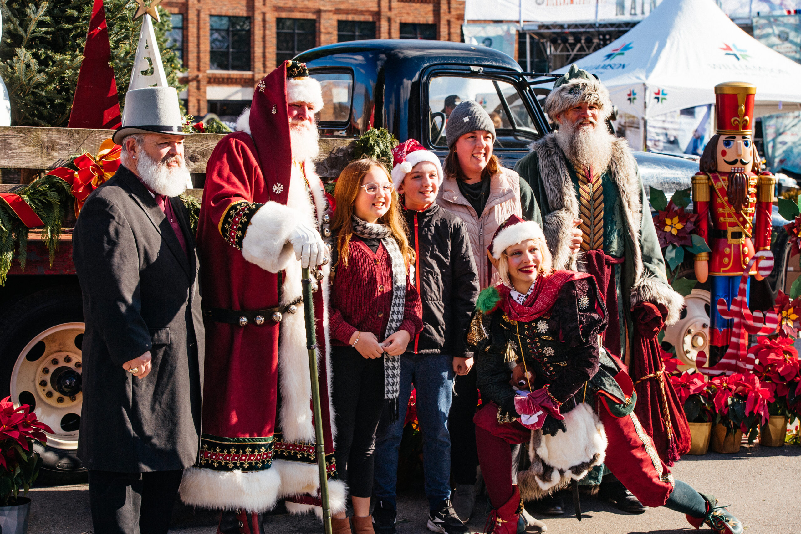 Dickens of a Christmas in downtown Franklin, TN is a Christmas Festival with shopping, live entertainment, Santa, arts & craft vendors, food and drink, Dickens characters will fill the streets, and so more!