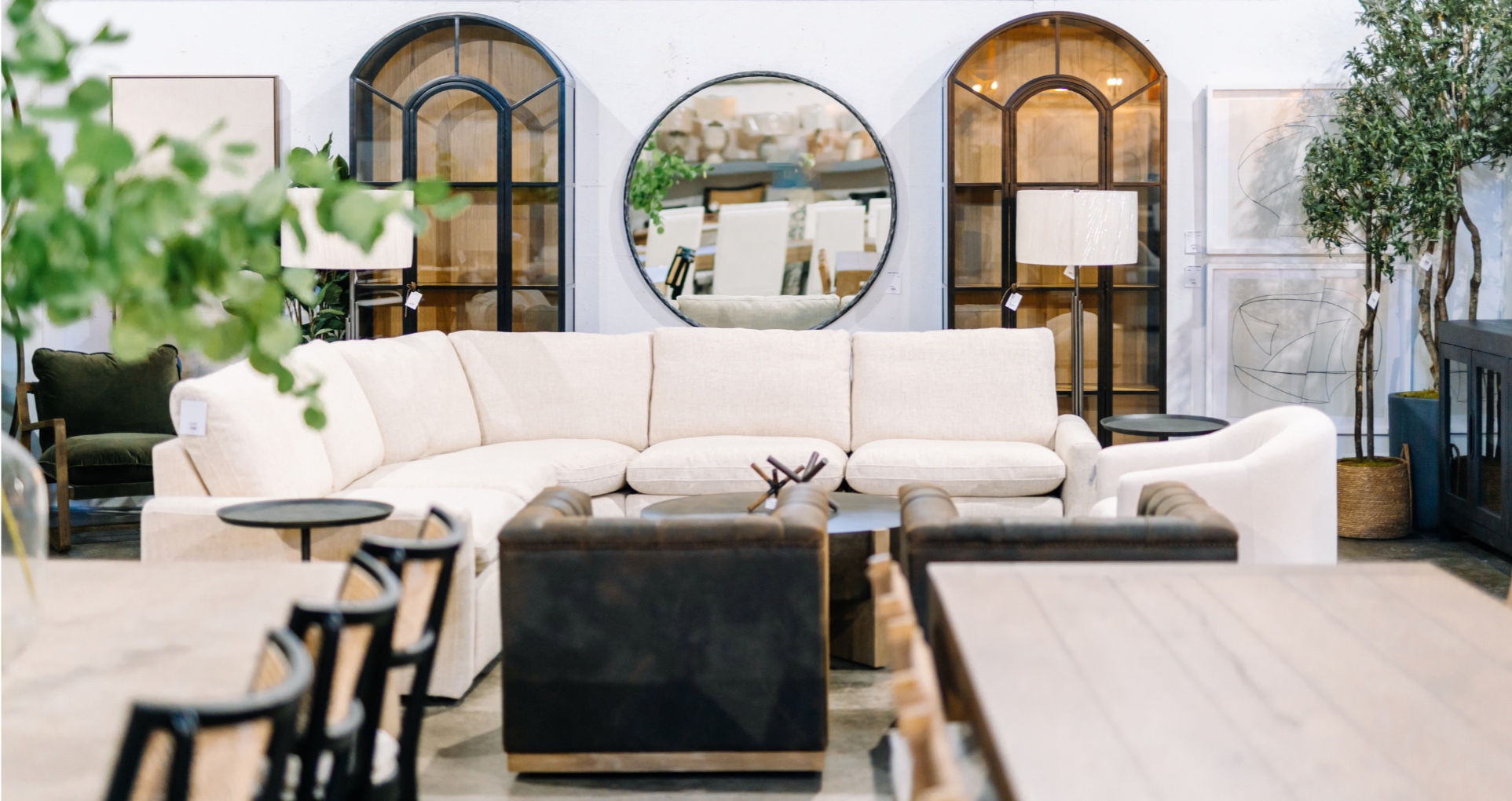 Sara Sells Shopping Event College Grove, Tenn.