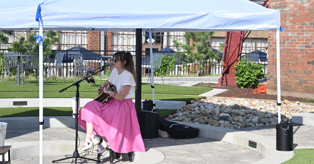 Musician singing at the Factory Farmers Market in Franklin TN