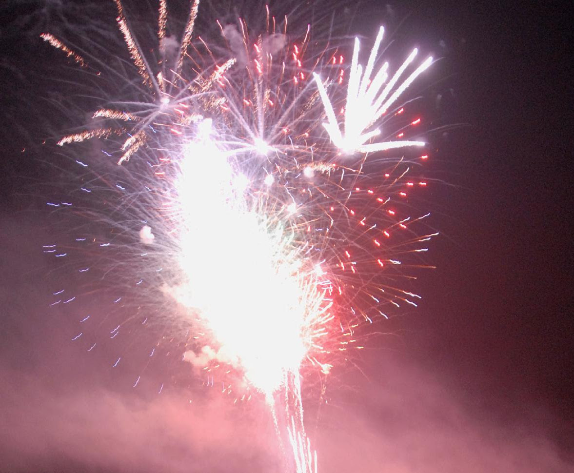 Nashville Shores Memorial Day Fireworks.