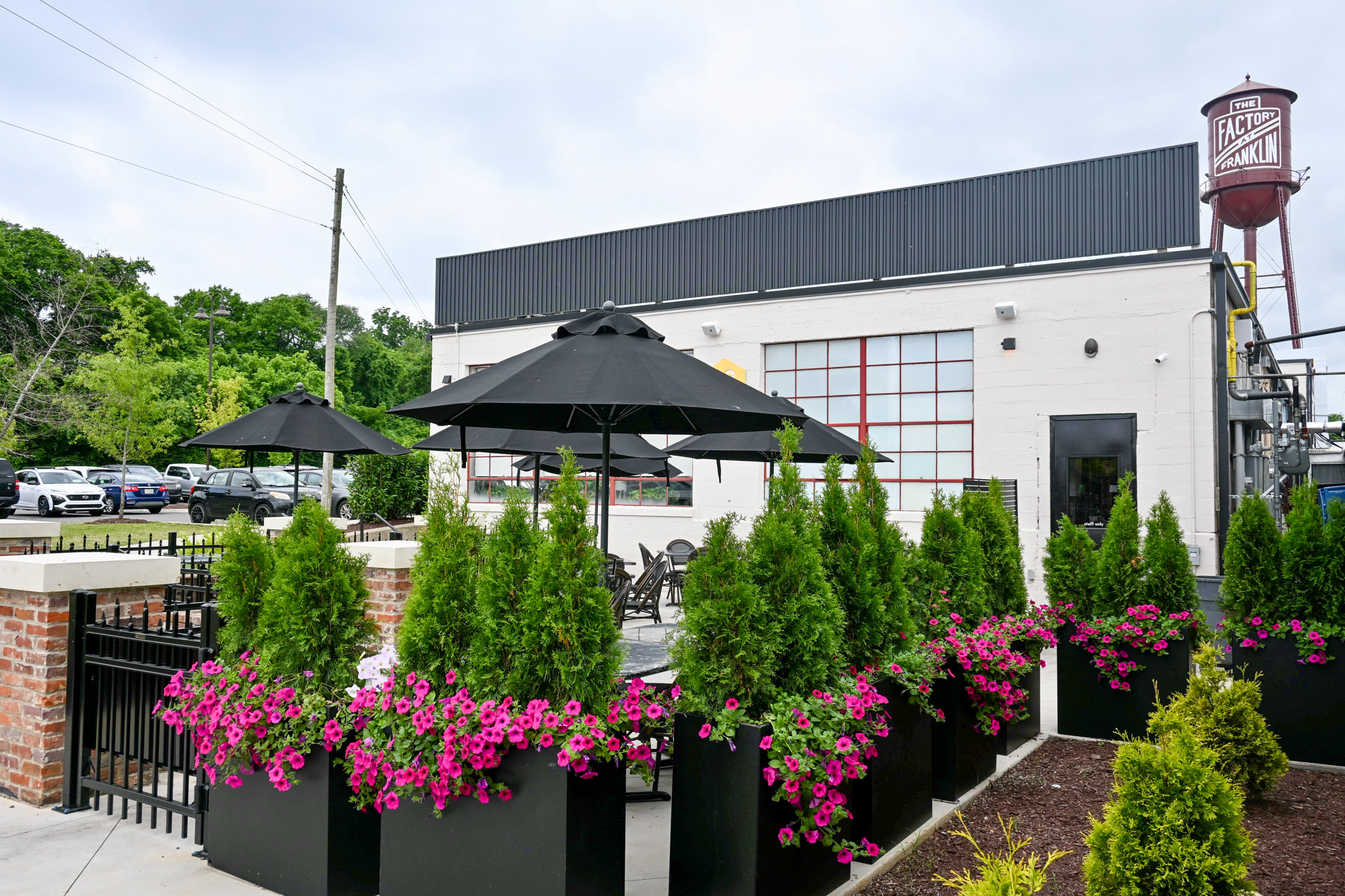 The Factory at Franklin Outdoor Dining Franklin, Tenn.