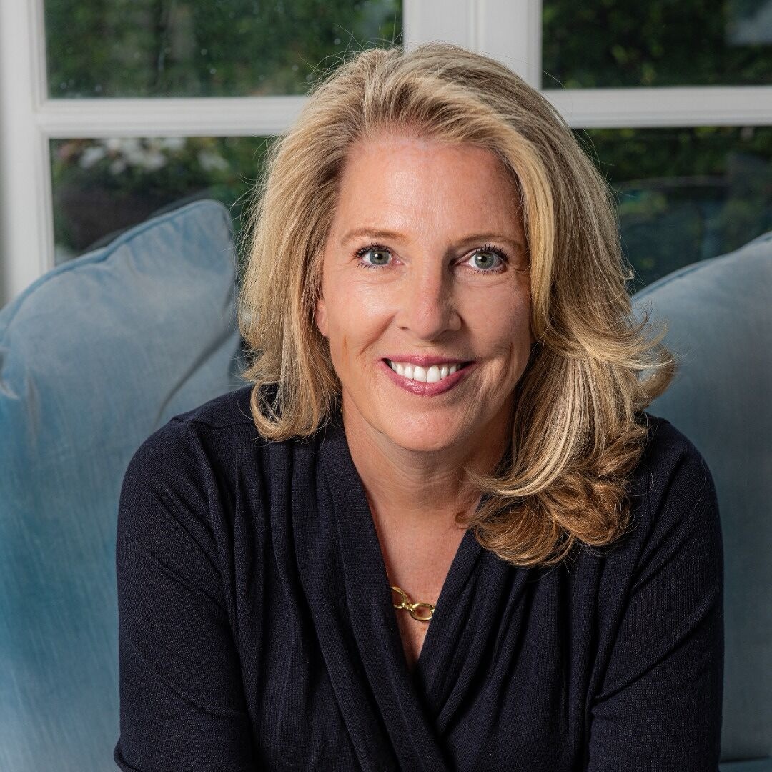 Betsy Wills Book Signing at Landmark Booksellers in downtown Franklin, TN.