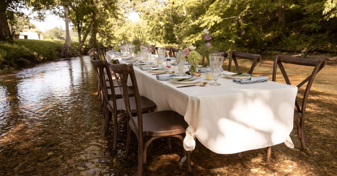 Edible Nashville creekside dining outdoor dining.