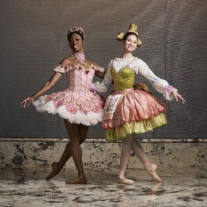Nashville Ballet Company Dancers (L-R): Claudia Monja and Sarah Pierce Photo Credit: Anthony Morano.