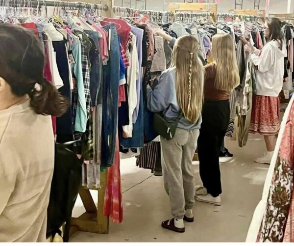 Encores Consignment South Sale Franklin, TN - Children, Adult & Home Decor 3