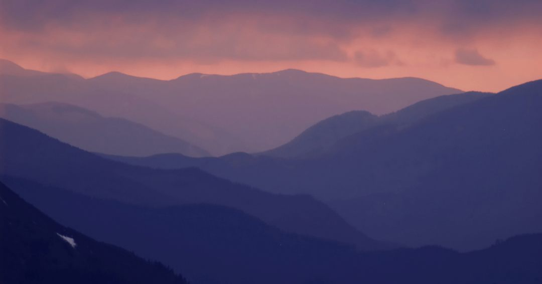 Gorgeous view of the Smoky Mountains, a great weekend trip from Williamson County, Tennessee.