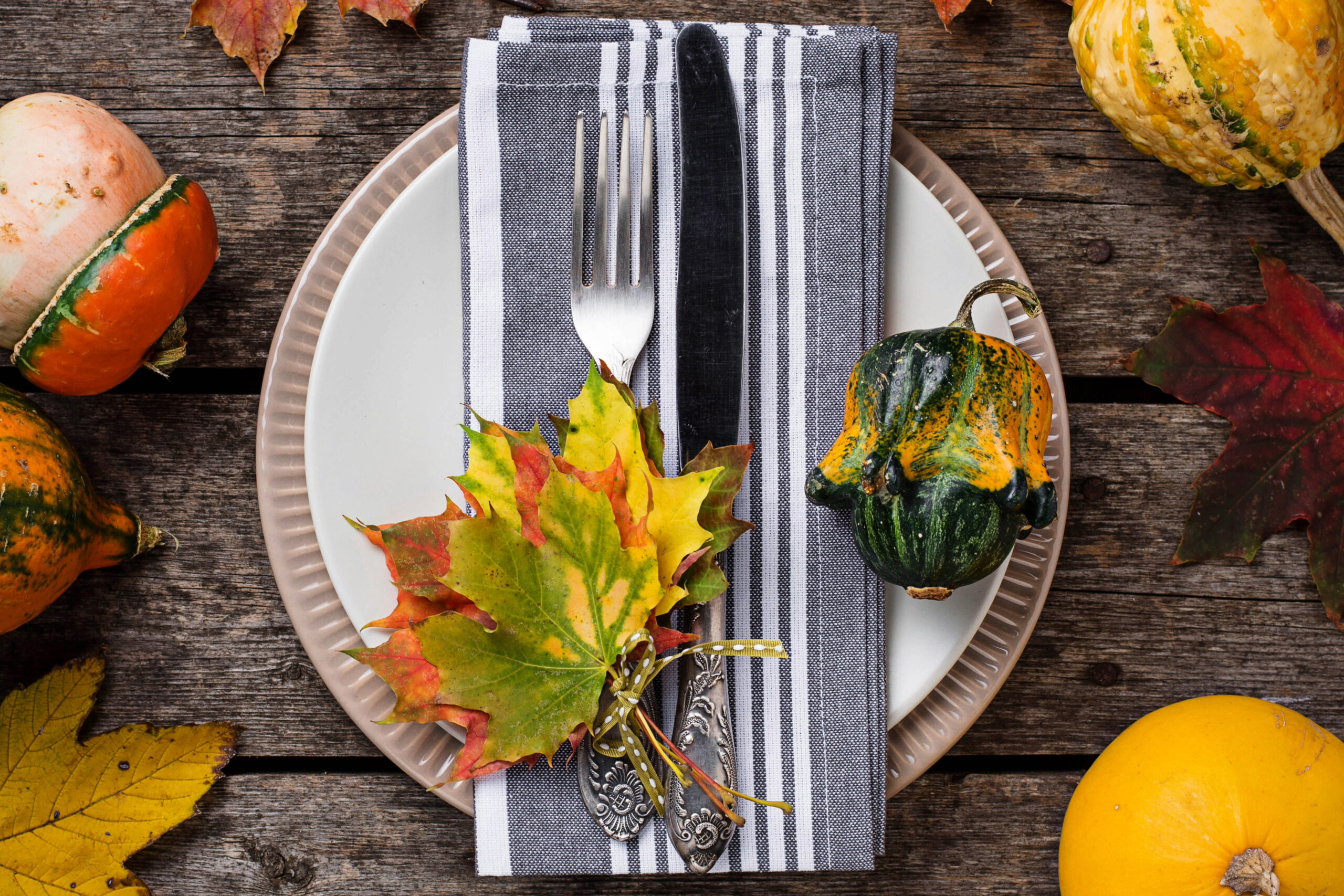 Outdoor Dining Fall in Franklin TN