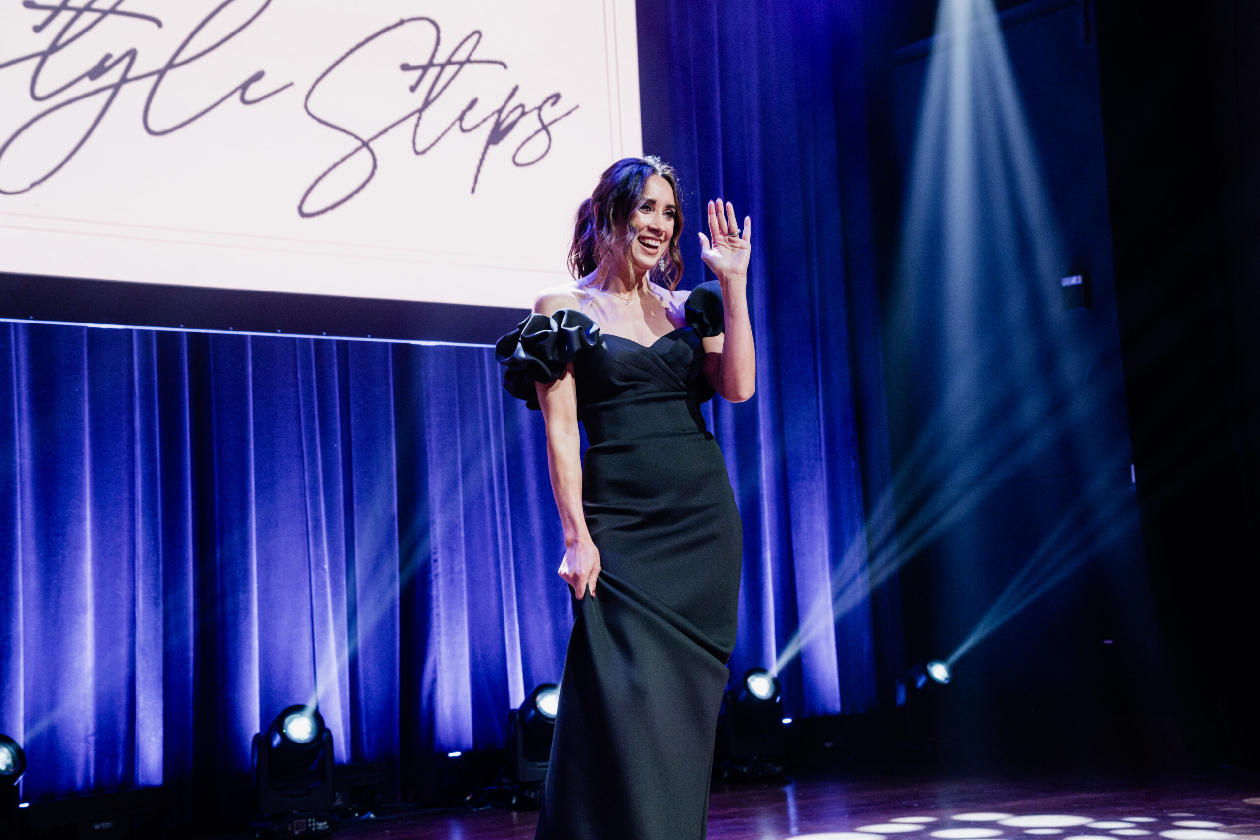 Sips | Style | Steps Event Franklin, TN_The Clothes Tree model. Cunningham Family Portrait for Stroll Belle Meade Magazine in Nashville, TN on Wednesday, Aug. 20, 2025. (Photo/Kris Rae Orlowski)